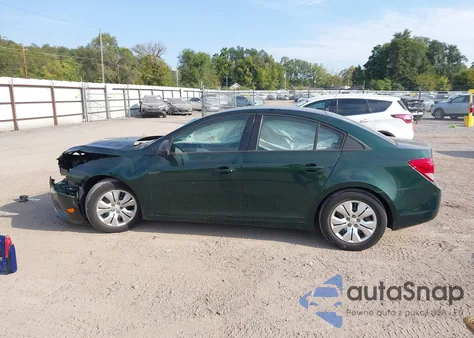 2014 Chevrolet Cruze Ls Auto из США, поврежденный, VIN 1G1PA5SH8E7115531